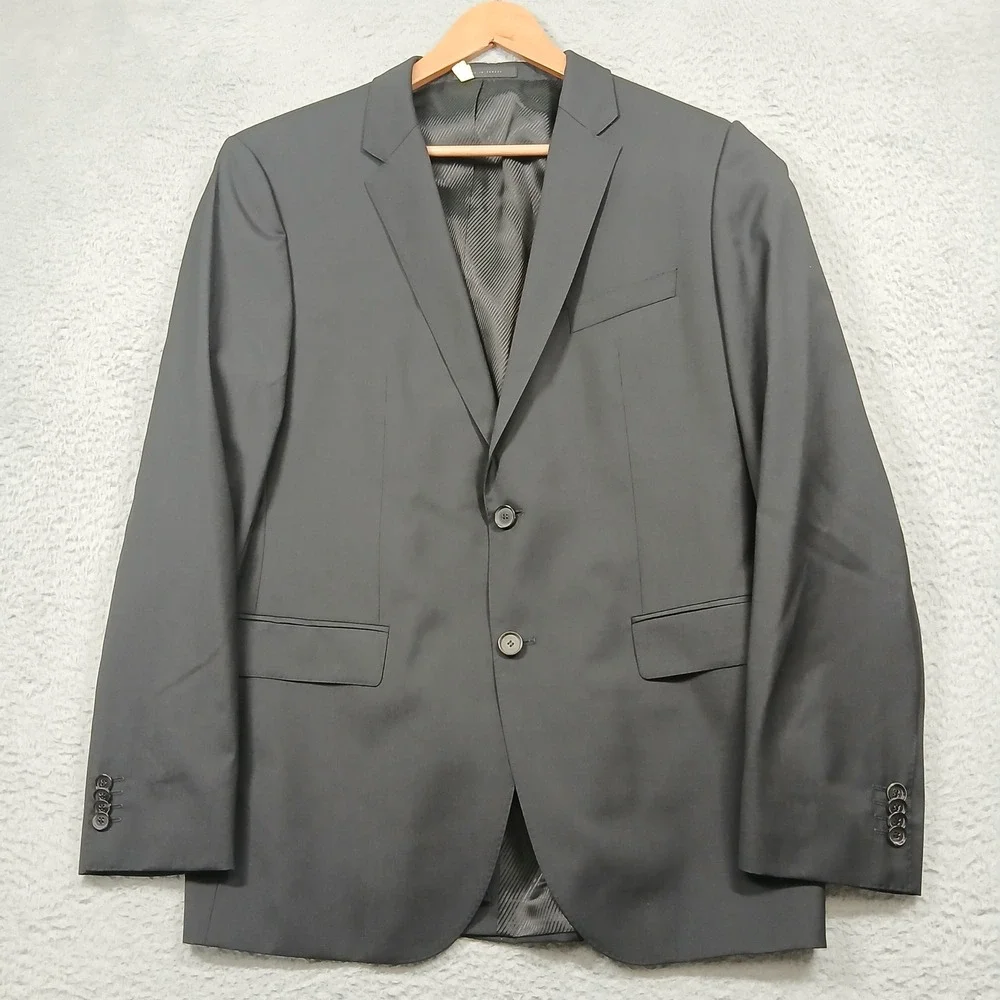 Hugo Boss Wool Blazer Mens 42R Gray Two Button Tailored Sport Coat‎